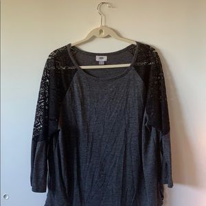 3/4 sleeve t-shirt with lace cut outs